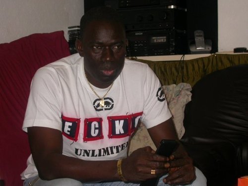 ASSANE NDIAYE, LEAD-VOCAL DE NGEWEUL GUI : «Oui, j’ai de la richesse»