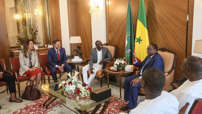 Porteur d’un projet d’investissement : Akon reçu par le Président Macky Sall au palais