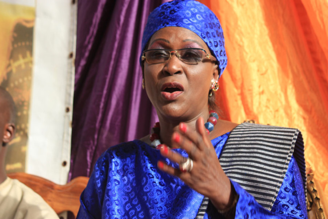 Resserrement du gouvernement : Amsatou Sow Sidibé apprécie Resserrement du gouvernement : Amsatou Sow Sidibé apprécie