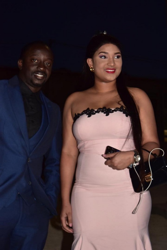Photos : Eva et son mari Pi à la projection finale de Pod et Marichou