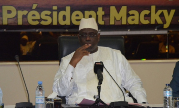 Remue-ménage à l’APR: Macky Sall convoque d'urgence le Sen Remue-ménage à l’APR: Macky Sall convoque d'urgence le Sen