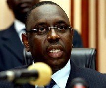 Macky Sall ouvre sa pré-campagne par le Gabon et le Congo