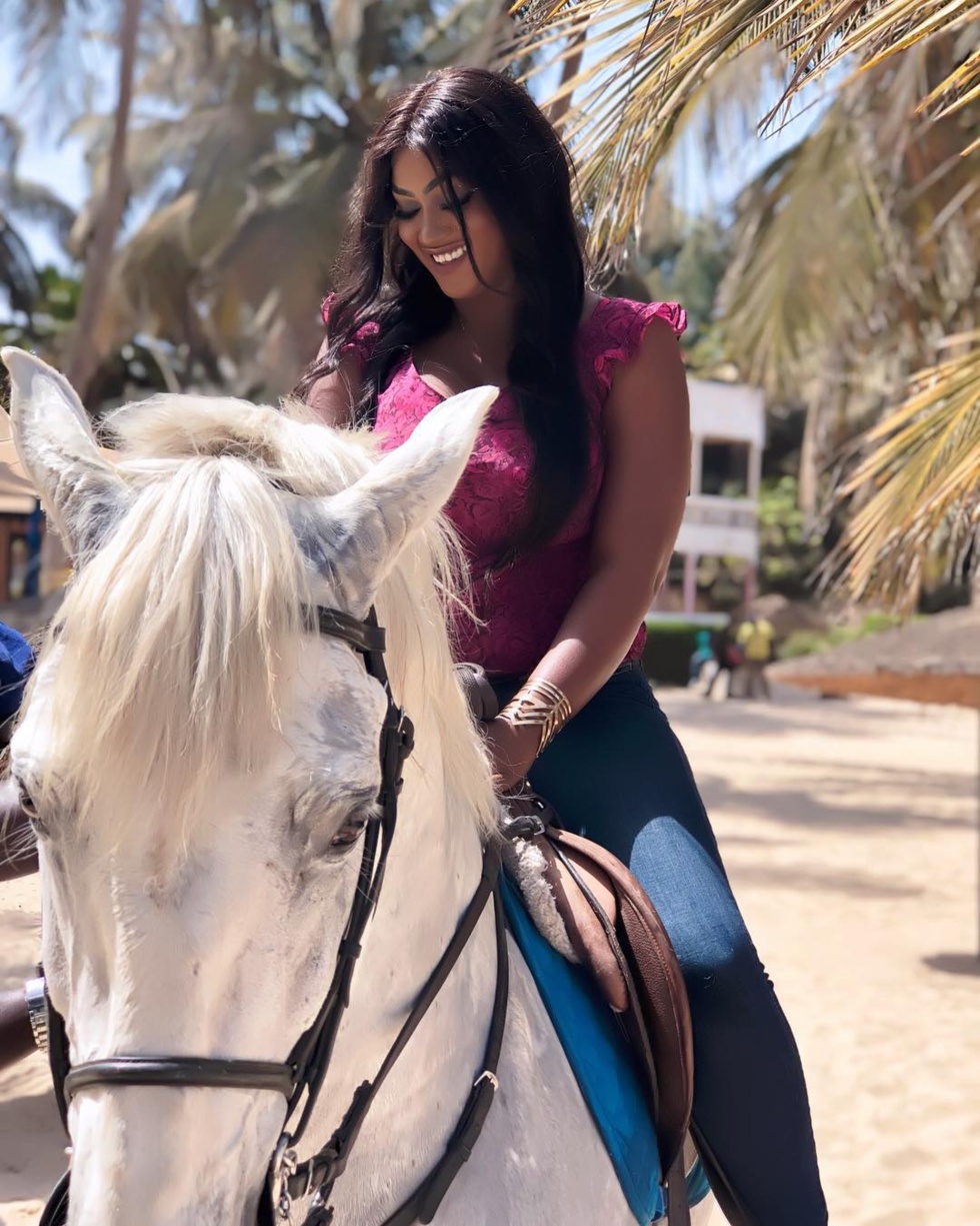 Adja Astou prend du bon temps