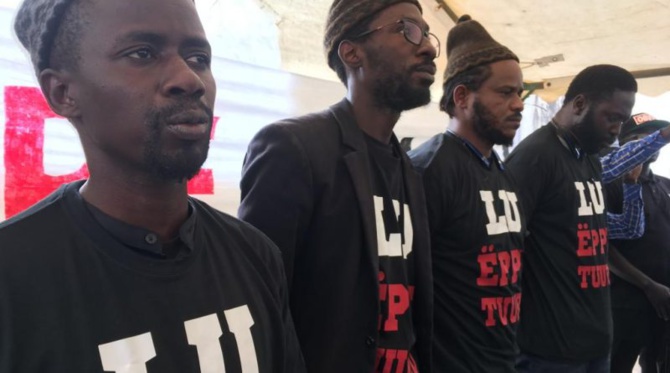 Y en a marre, Frapp/France dégage et les FDS disent non au projet de révision constitutionnelle