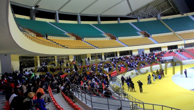 Lutte : L’Arène nationale ferme ses portes