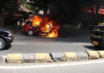 Une Voiture Prend Feu soudainement près de la RTS1