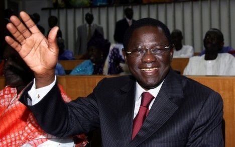 SENAT :  Pape Diop rempile, Serigne Mamoune Niasse débarqué du bureau