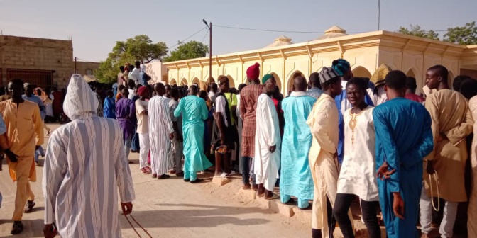 Les touchantes images de l'arrivée de la dépouille de Cheikh Béthio à Touba