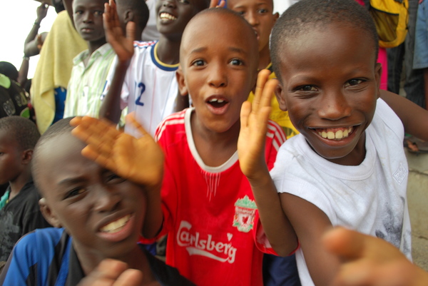 Au Sénégal, le foot qui passionne, c'est celui des quartiers