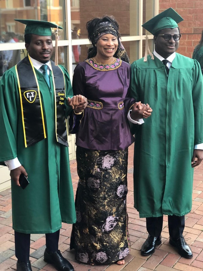 PHOTOS - Etats-Unis: Aïssata Tall Sall s’affiche toute heureuse avec ses jumeaux