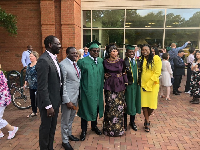 PHOTOS - Etats-Unis: Aïssata Tall Sall s’affiche toute heureuse avec ses jumeaux