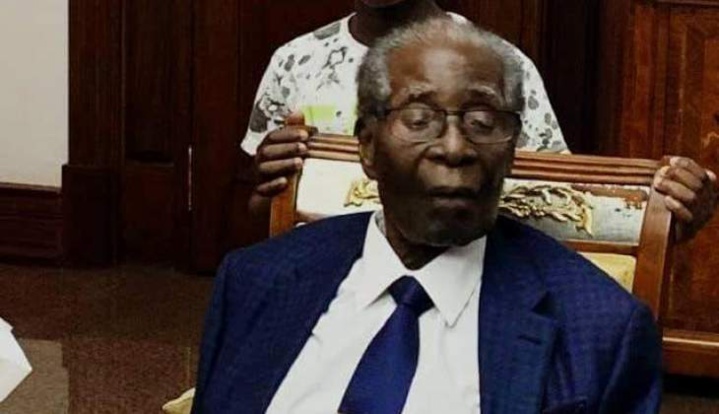 Zimbabwe: des biens de Robert Mugabe vendus aux enchères