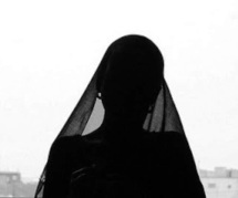 UNE ELEVE DU COLLEGE ANNE MARIE JAVOUEH EXCLUE POUR PORT DE VOILE ISLAMIQUE