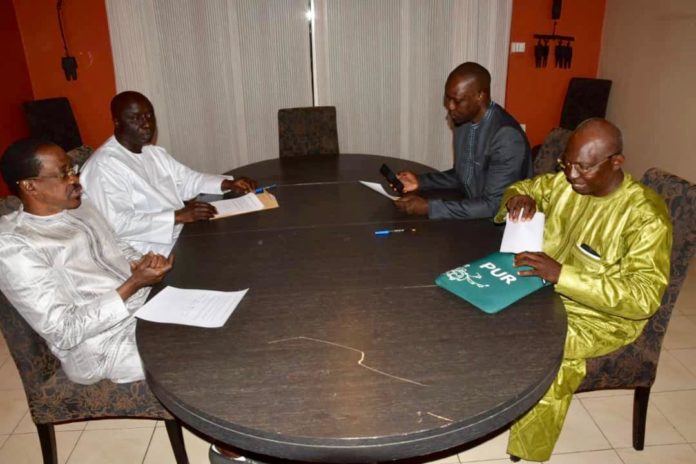 Dialogue national: Idy, Sonko, Madické et Issa Sall acceptent la main tendue de Macky Sall