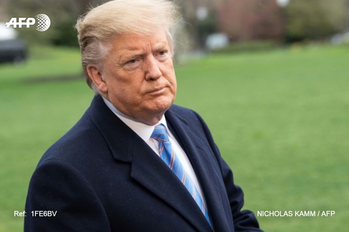 Trump lève les taxes sur l'acier et l'aluminium avec le Canada et le Mexique Trump lève les taxes sur l'acier et l'aluminium avec le Canada et le Mexique