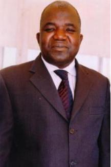 Ministre d’Etat, Ministre de l’Urbanisme, de l’Habitat, de la Construction et de l’Hydraulique, M. Oumar SARR.
