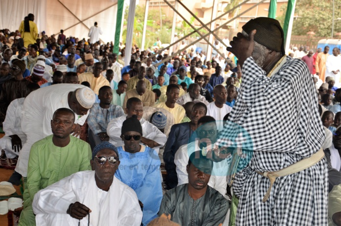 Les images de la prière de Korité à la Mosquée Massalikoul Jinane