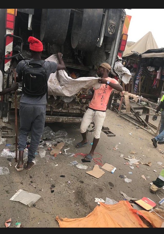 PHOTOS - Korité: Visite sur le terrain aux techniciens de surface par le Ministre Abdou Karim Fofana