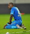 Marseille: Souleymane Diawara marque contre son camp  sur une passe de Souleymane Camara
