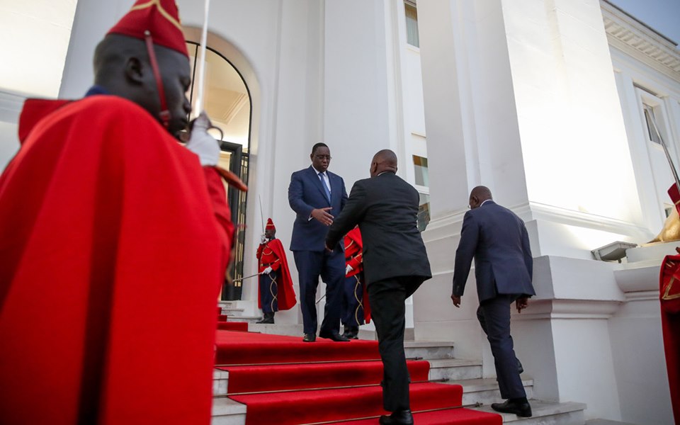 PHOTOS - Rencontre du Président Macky SALL avec SEM Mokgweetsi Masisi, Président de la République du Botswana PHOTOS - Rencontre du Président Macky SALL avec SEM Mokgweetsi Masisi, Président de la République du Botswana