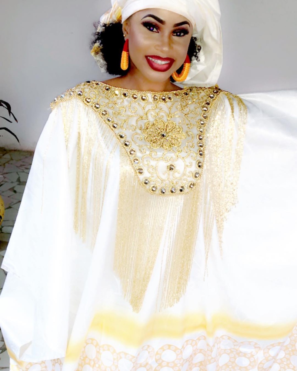 VIDEO + PHOTOS - Admirez la belle Marichou en tenue traditionnelle et sa très belle danse  !