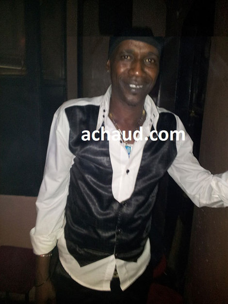 El hadji l'ex danseur de Thione Seck qui avait pris la fuite lors d'une tournée en europe a éte refoulé