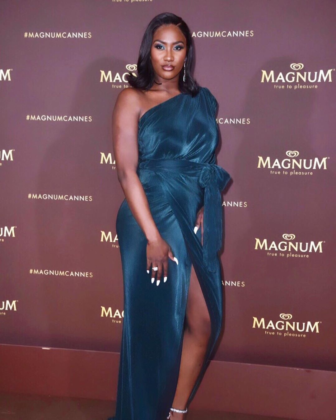 VIDEO - PHOTOS: Aya NAKAMURA prépare du lourd... Regardez !
