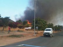 Dernière minute: Les résidences du Port à Saly prennent feu, les orangées totalement consumées