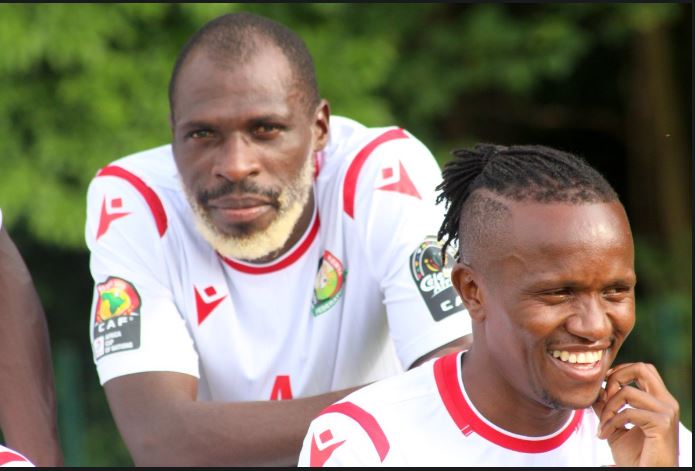 PHOTOS - Joash Onyango (Barbe Blanche) , 27 ans et défenseur de l'équipe du KENYA