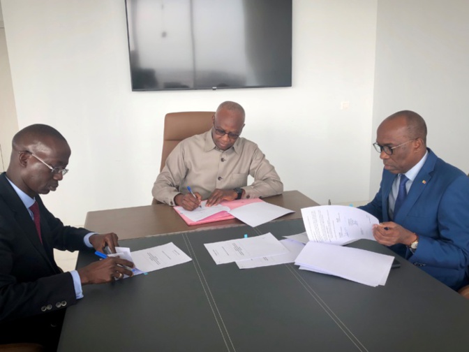 Gestion  de l’eau: la SDE obtient un avenant de 6 mois avant de céder la place à Suez