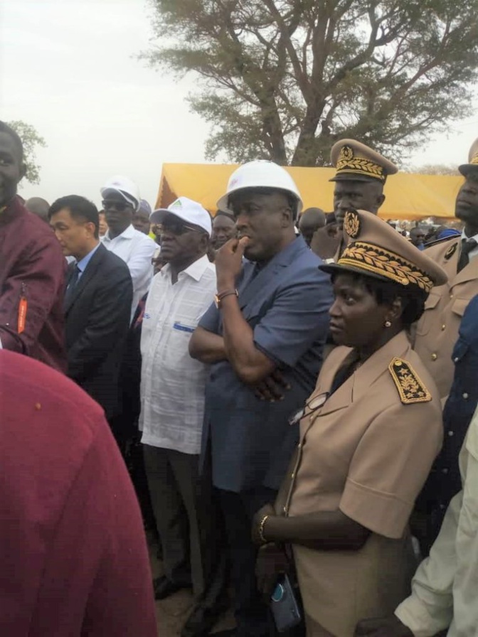 Université du Sine-Saloum: Cheikh Oumar Hanne accueilli par des brassards rouges