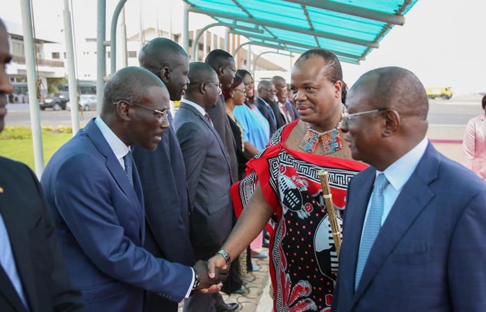 PHOTOS - Arrivée de Sa Majesté Mswati III au Sénégal