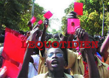 Matam : Les brassards rouges des enseignants fastefiens snobés par les cris des militants