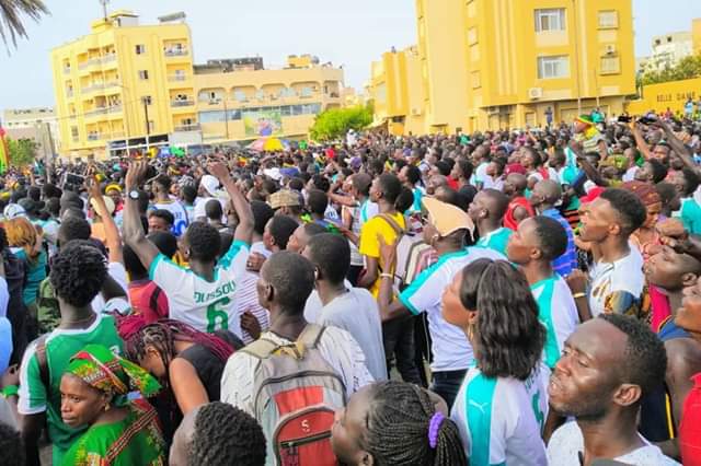 PHOTOS - Revivez en exclu les images du village de le CAN (Obélisque) !