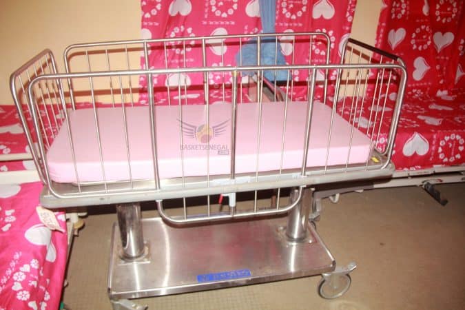 PHOTOS - Gorgui Sy Dieng équipe le centre de santé de Yeumbeul PHOTOS - Gorgui Sy Dieng équipe le centre de santé de Yeumbeul