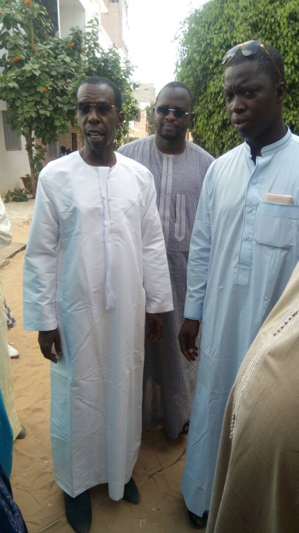 Bagarre entre Cheikh Mbacké Gadiaga et Bamba Faye devant Cheikh Amar...