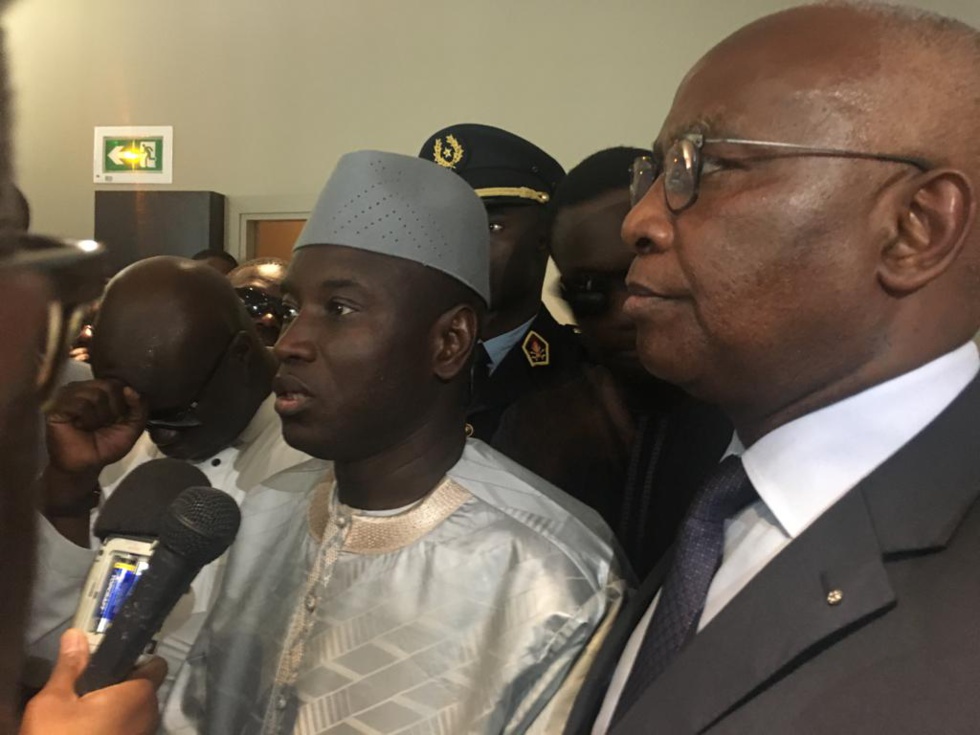 PHOTOS - PARIS : Revivez la levée du corps d’Ousmane Tanor Dieng