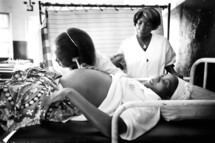 Mortalité maternelle : Six femmes meurent chaque jour au Sénégal en donnant la vie