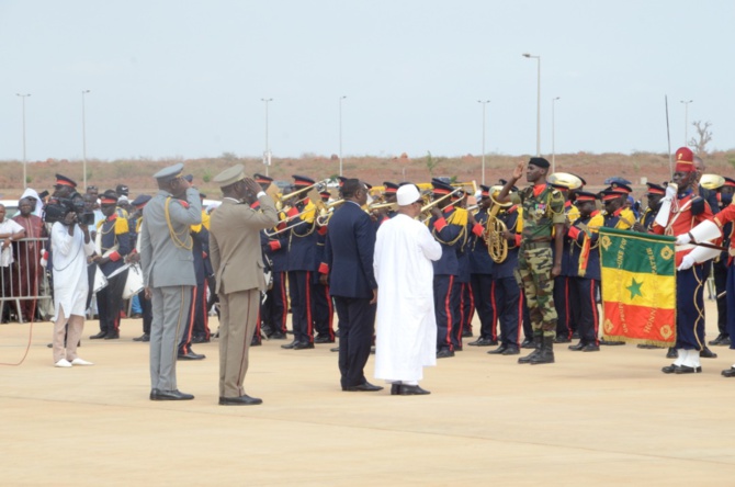 PHOTOS - AIDB: Les images de l'arrivée de la dépouille d'Ousmane Tanor Dieng