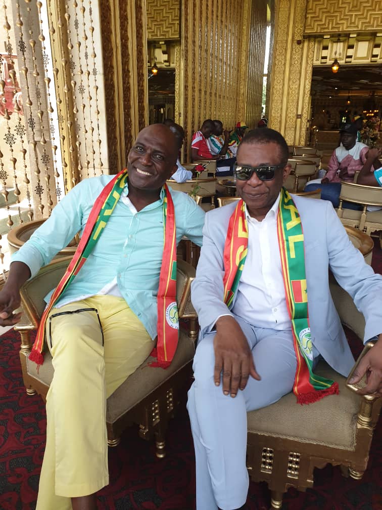 PHOTOS - Youssou Ndour et le milliardaire Babacar Ngom au Caire pour supporter les "Lions"