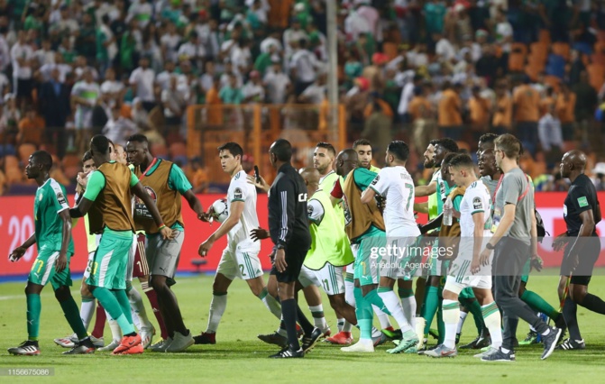 PHOTOS - Finale Sénégal-Algérie (0-1): Les "Fennecs" brisent le rêve des "Lions"