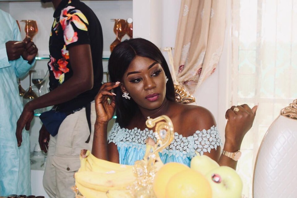 PHOTOS - Arame (Madior Ak Dior), Une noirceur d’ébène qui rayonne et enflamme le web