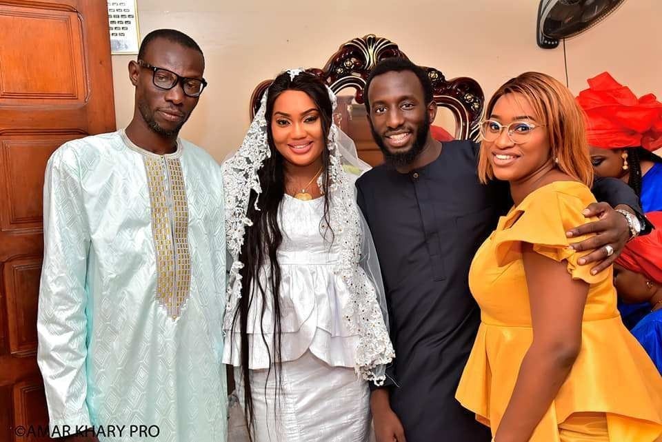 PHOTOS - Momo et sa femme, un amour sans fin pour le meilleur et le pire ! PHOTOS - Momo et sa femme, un amour sans fin pour le meilleur et le pire !