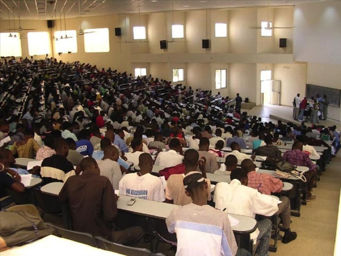 UCAD: Pour 25 000 FCfa,  un étudiant de l'ISM passe l’examen à la place de son ami