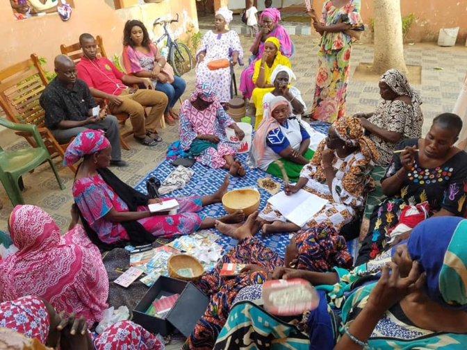 SALUONS LES PERFORMANCES ECONOMIQUES DES FEMMES DOLLISTES !