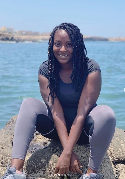 PHOTOS - 100% naturelle, Halima Gadji fait des ravages avec sa beauté fatale