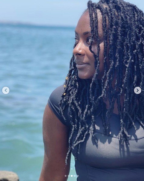 PHOTOS - 100% naturelle, Halima Gadji fait des ravages avec sa beauté fatale PHOTOS - 100% naturelle, Halima Gadji fait des ravages avec sa beauté fatale