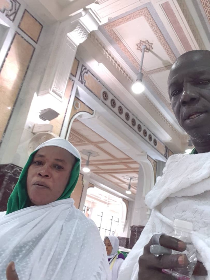 PHOTOS: Wilane s'offre un selfie devant la Kaaba