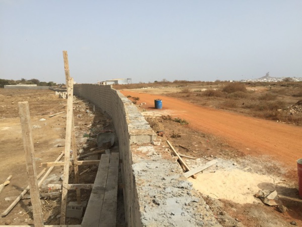 Victimes de Cité Tobago: La restitution des 366 titres fonciers aux ayants-droit bute sur le veto de l’armée Victimes de Cité Tobago: La restitution des 366 titres fonciers aux ayants-droit bute sur le veto de l’armée