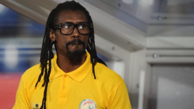 Équipe nationale: Après les rumeurs sur sa démission, voici une nouvelle bombe sur Aliou Cissé et son contrat après la CAN